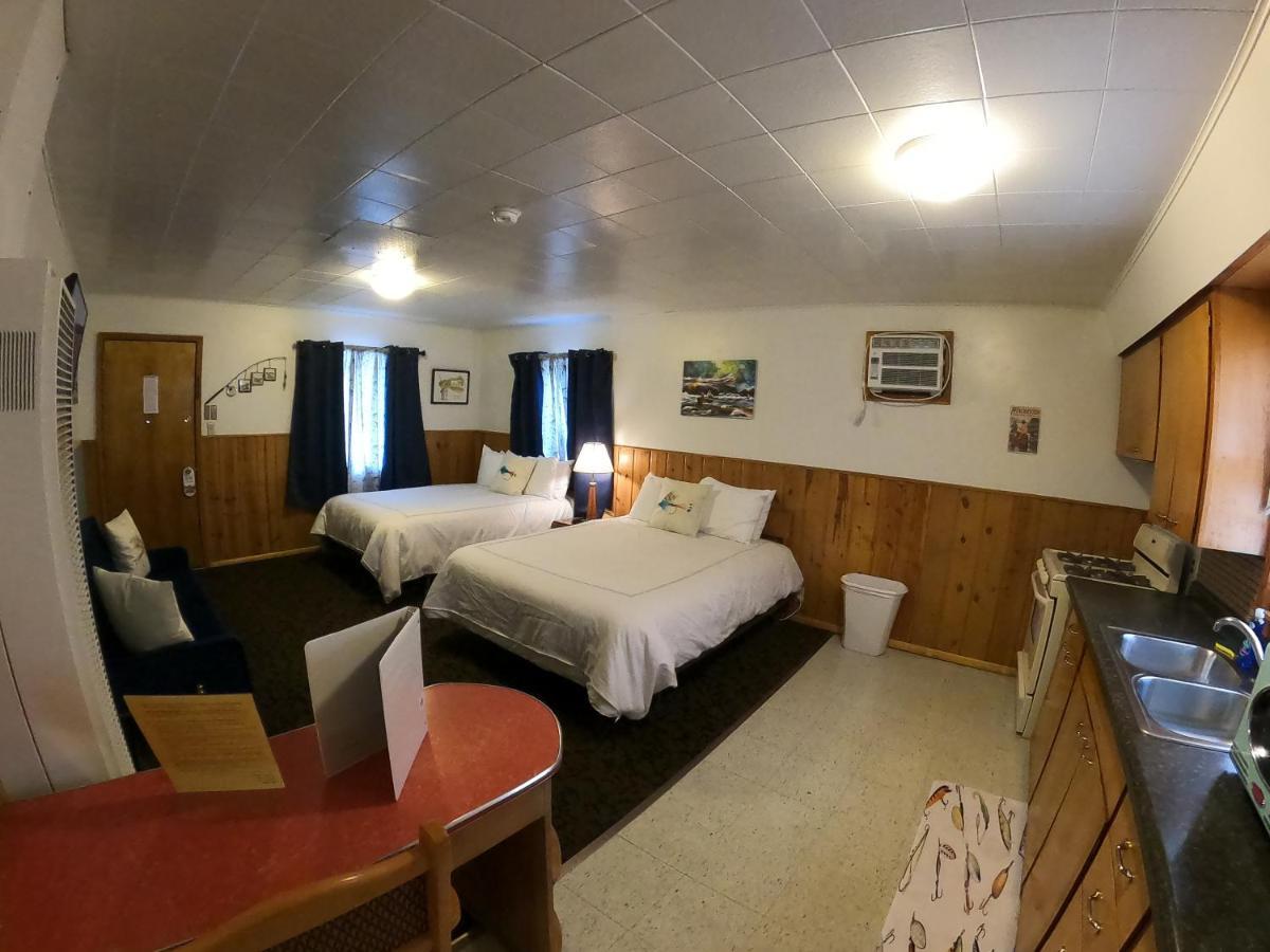 Bell'S Motor Lodge Motel - 스피어피쉬 외부 사진