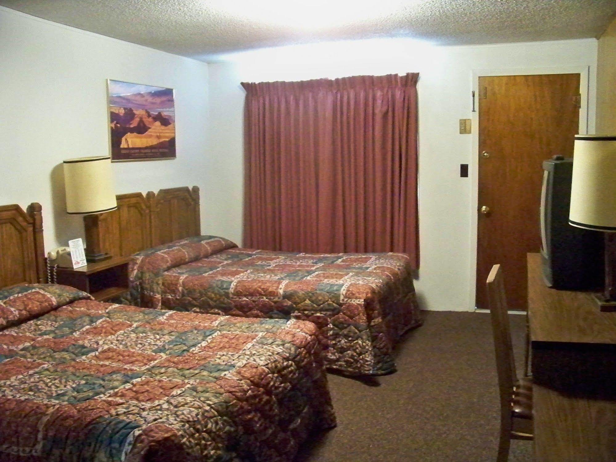 Bell'S Motor Lodge Motel - 스피어피쉬 외부 사진